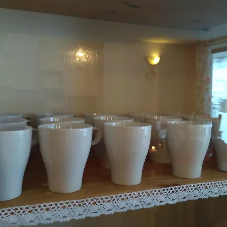 호텔 Czarna Woda 102 *